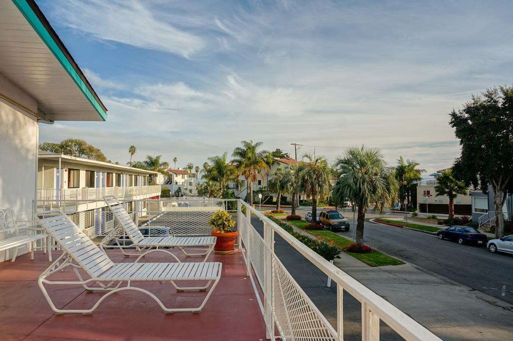 Pacific Crest Hotel Санта Барбара Екстериор снимка