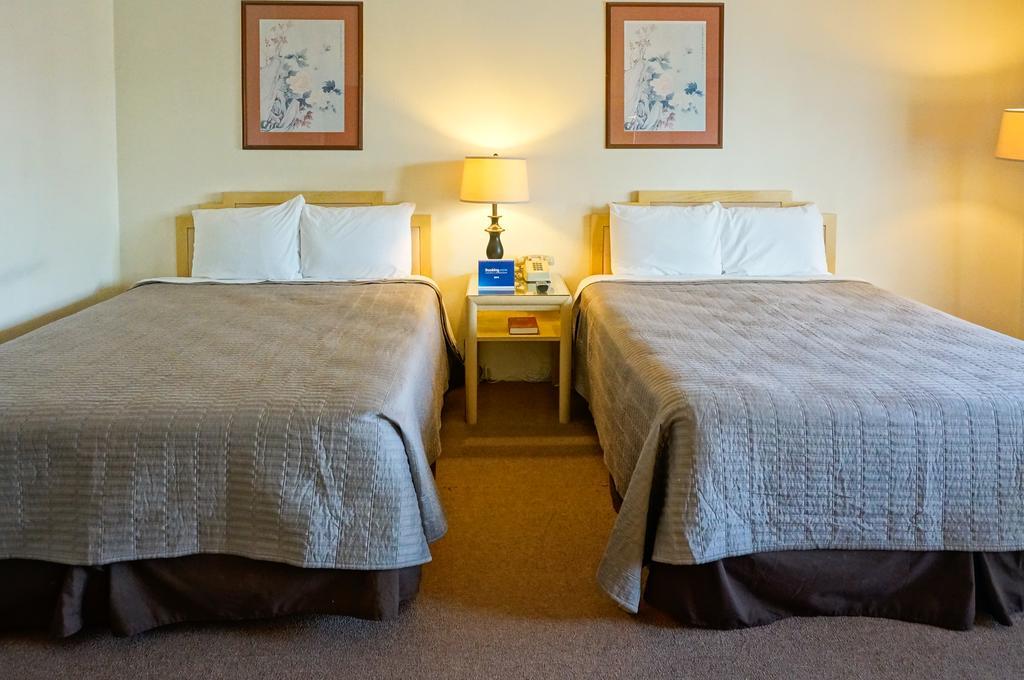 Pacific Crest Hotel Санта Барбара Стая снимка