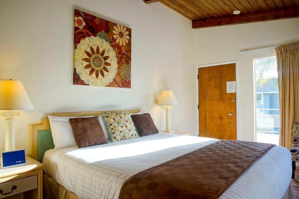 Pacific Crest Hotel Санта Барбара Стая снимка
